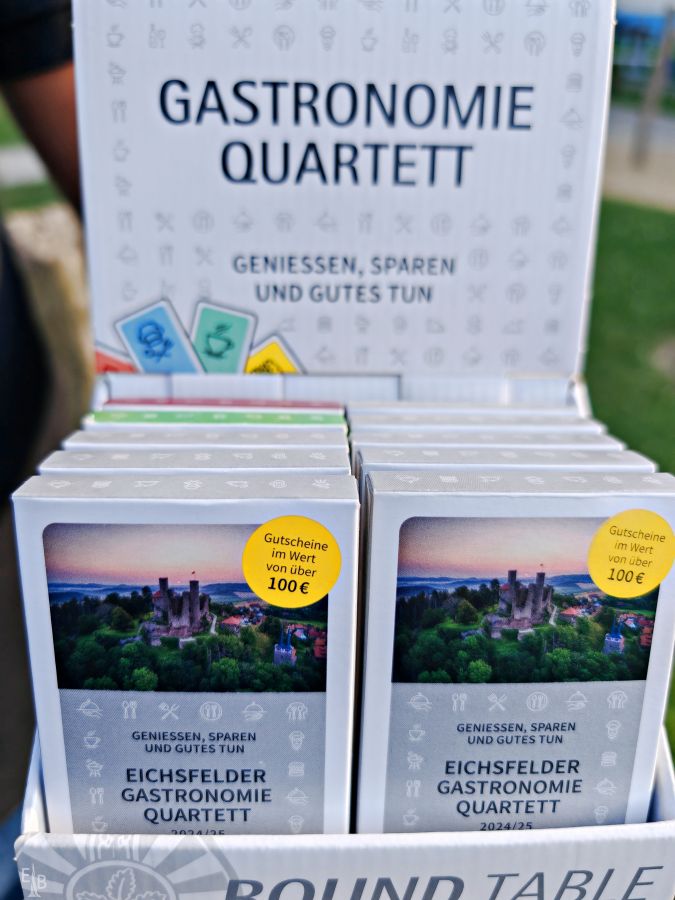 Von der ersten Auflage sind nur wenige Ansichtsexemplare übrig: das Eichsfelder Gastro Quartett. | Foto: Claudia Nachtwey / cps